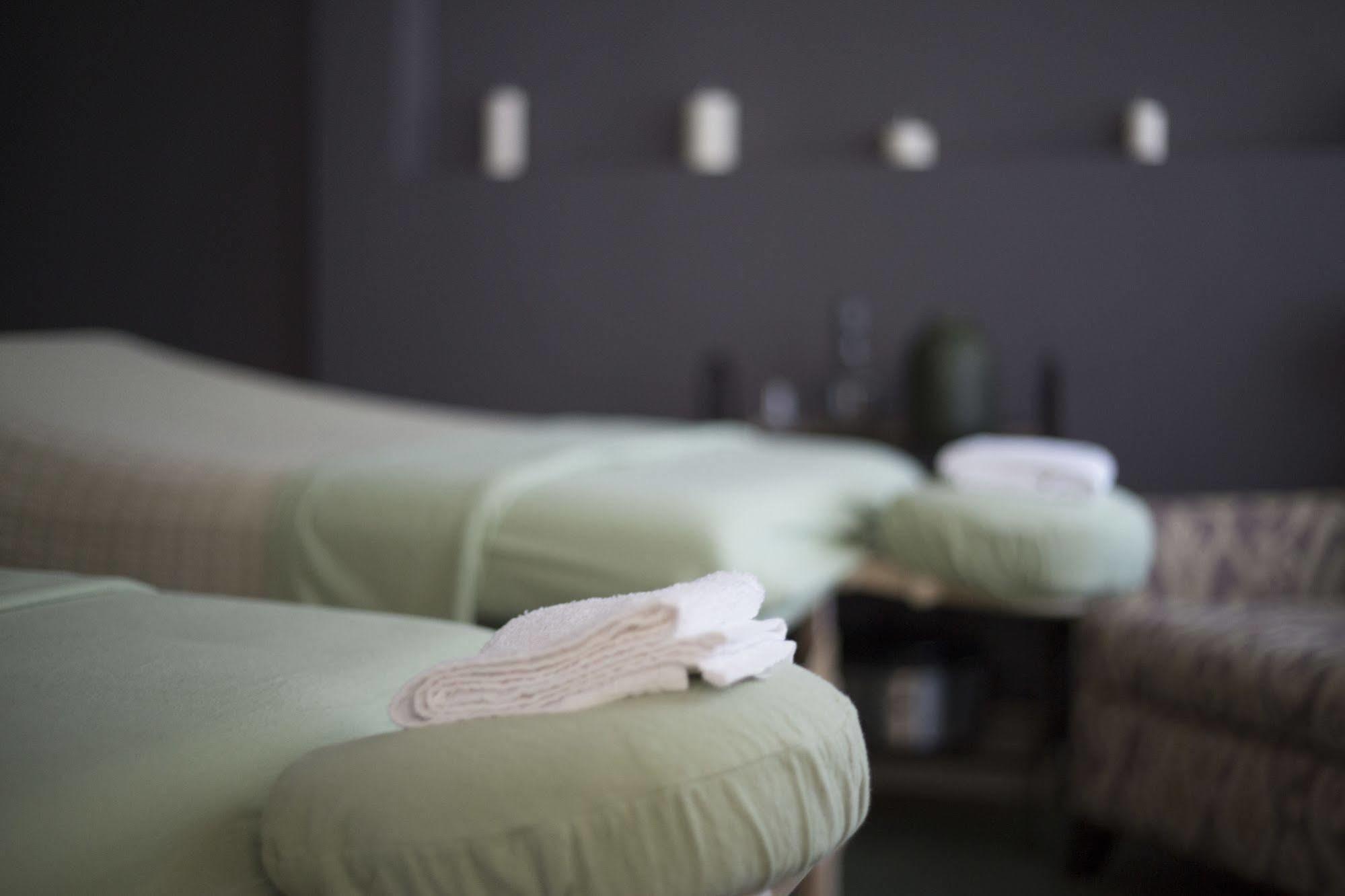 The Seaglass Inn & Spa Provincetown Exterior photo